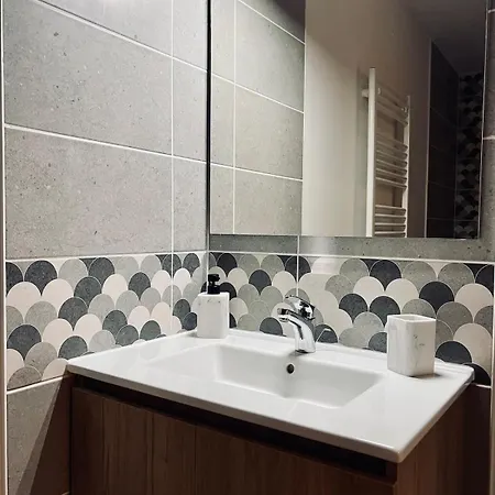 Apartamento Cozy With Private Garden 500m From The Center *