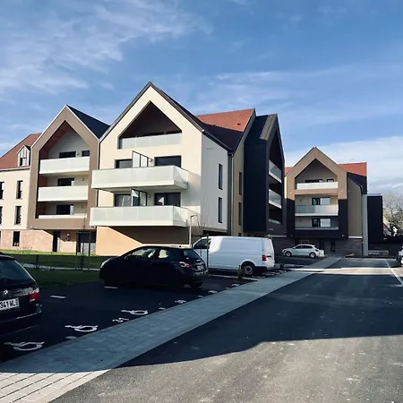 Apartamento Cozy With Private Garden 500m From The Center